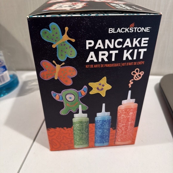 Blackstone Griddle Pancake Art Kit with 3 Molds / 6 Bottles New Open Box. - Picture 2 of 4
